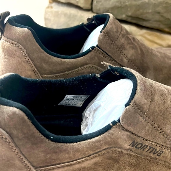 Nortiv8 shoes size 11 like new - Picture 2 of 5